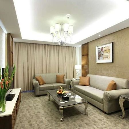 Huzhou International Hotel Exteriör bild